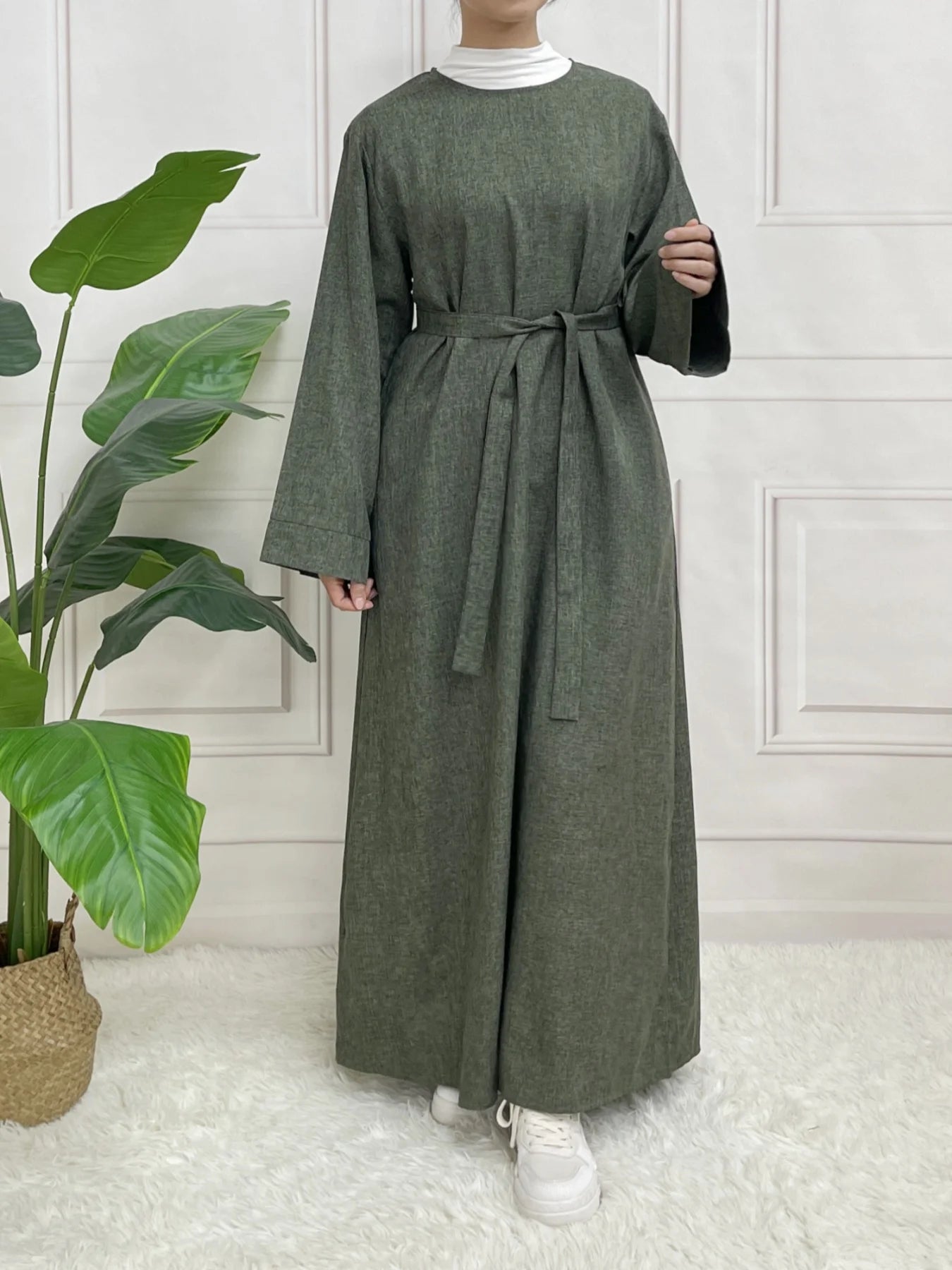 Modest Closed Plain Long Sleeve Abaya Without Hijab With Belt