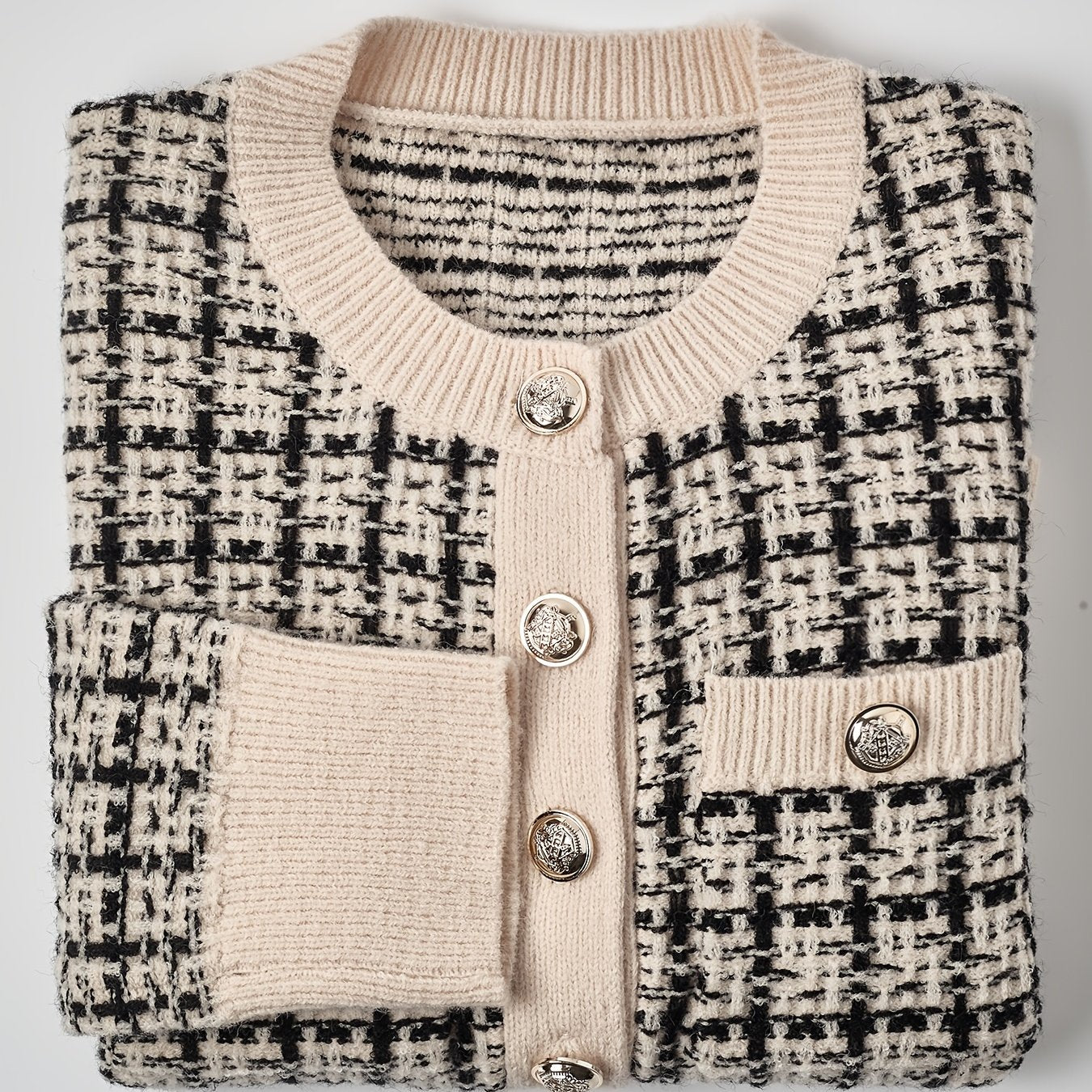 Tailored Development of an Elegant Knitted Jacket,